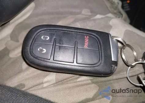 2019 Jeep Cherokee Latitude Plus 4X4 из США, поврежденный, VIN 1C4PJMLX6KD208455